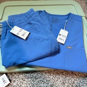 NWT FIGS set